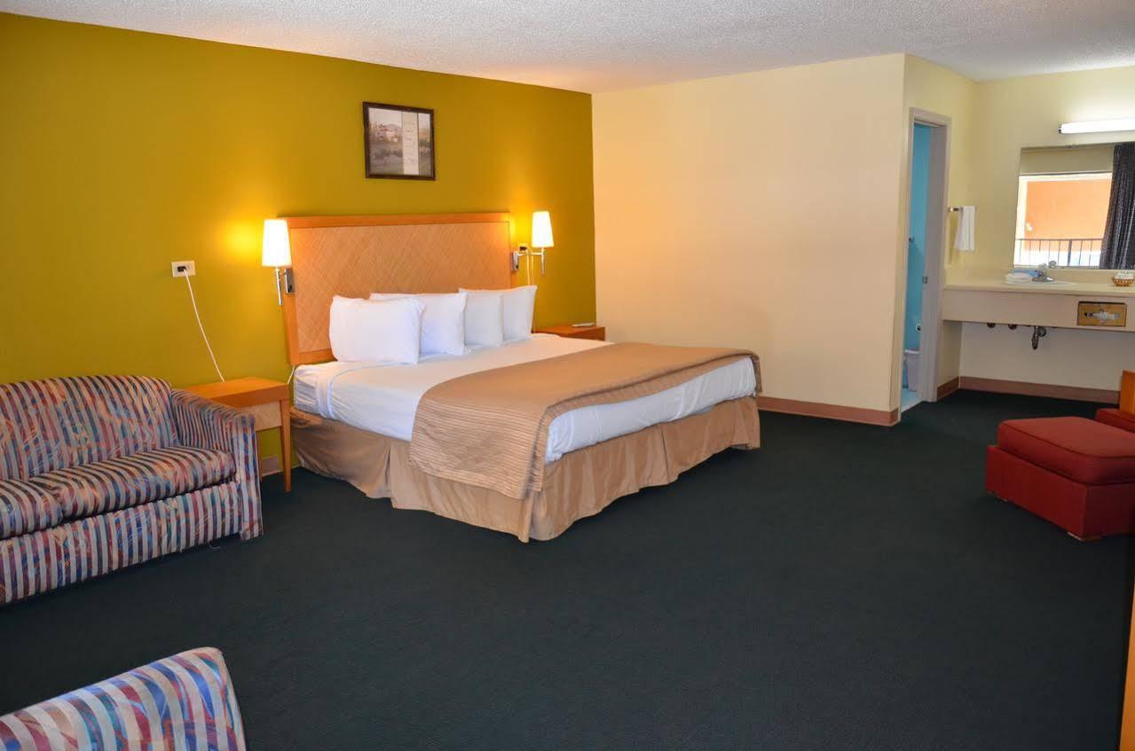 Days Inn Cheraw Kültér fotó