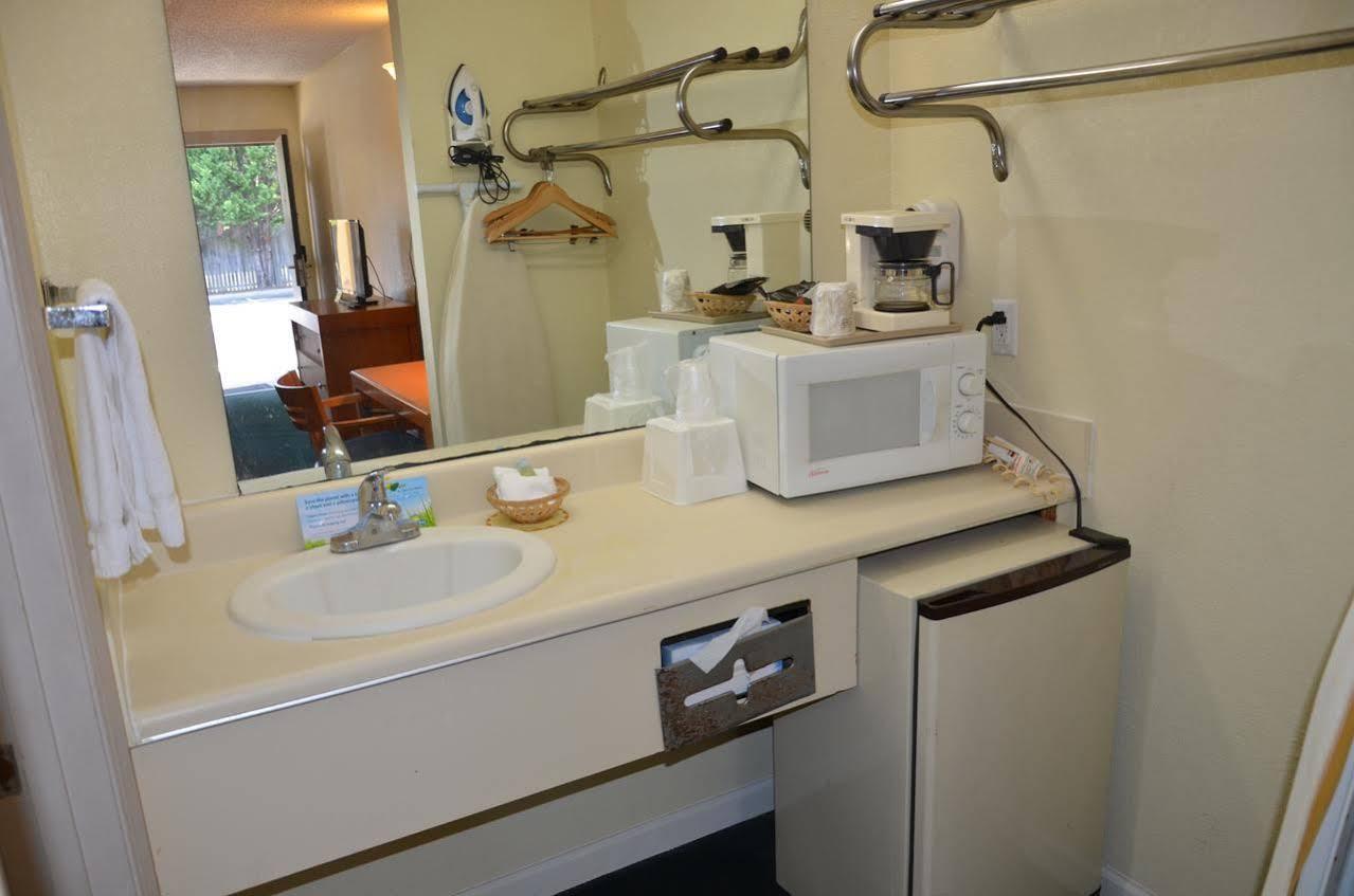 Days Inn Cheraw Kültér fotó
